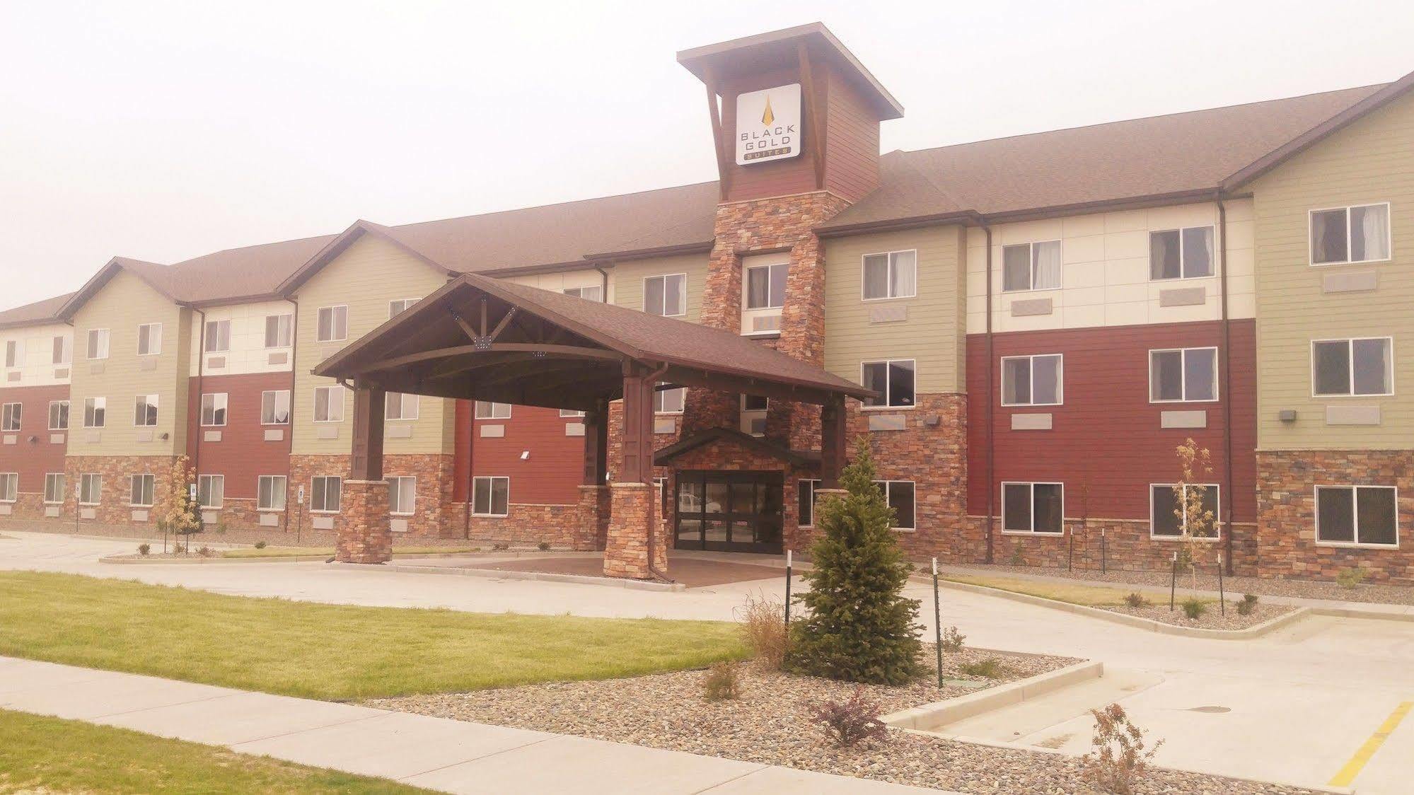 Inn At Hunters Run Watford City Esterno foto