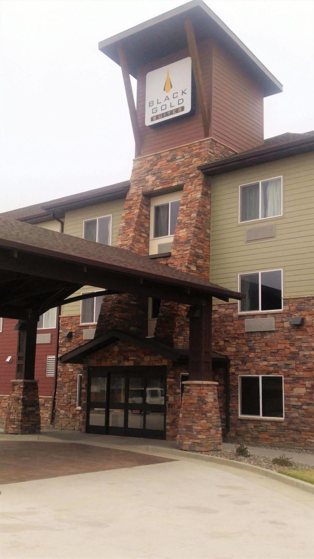 Inn At Hunters Run Watford City Esterno foto